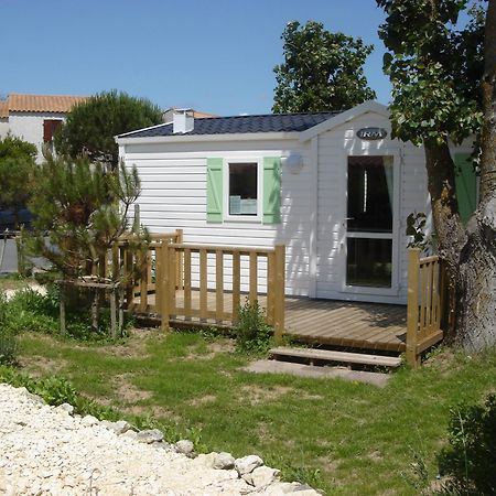 Camping Barataud Saint-Denis-dʼOléron Extérieur photo