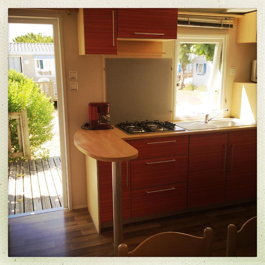 Camping Barataud Saint-Denis-dʼOléron Extérieur photo
